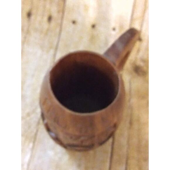 St. Thomas Carved Wooden Mug Vintage Island Souvenir Palm Trees Wood Mug (shelf) - Picture 6 of 8